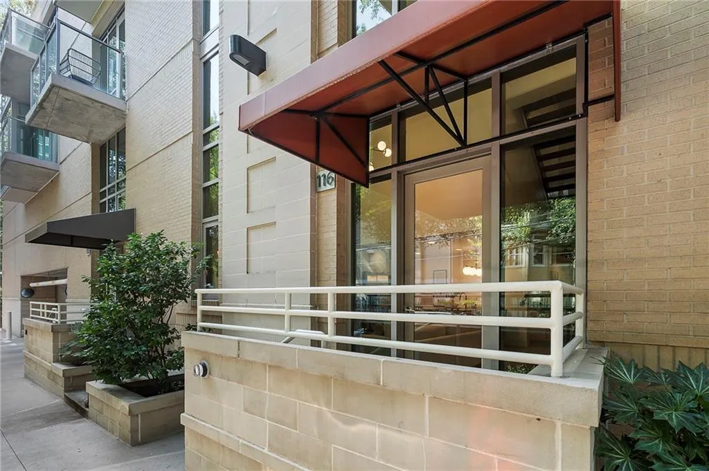 905 Juniper Street Ne Unit 116, Atlanta, Georgia 30309, 2 Bedrooms Bedrooms, ,1 BathroomBathrooms,Residential,For Sale,905 Juniper Street Ne Unit 116,7625611