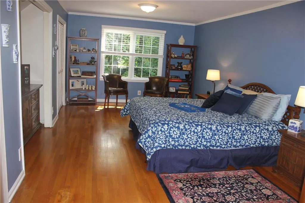 530 Wyncourtney Drive, Sandy Springs, Georgia 30328, 5 Bedrooms Bedrooms, ,2 BathroomsBathrooms,Residential,Sold,530 Wyncourtney Drive,5714596