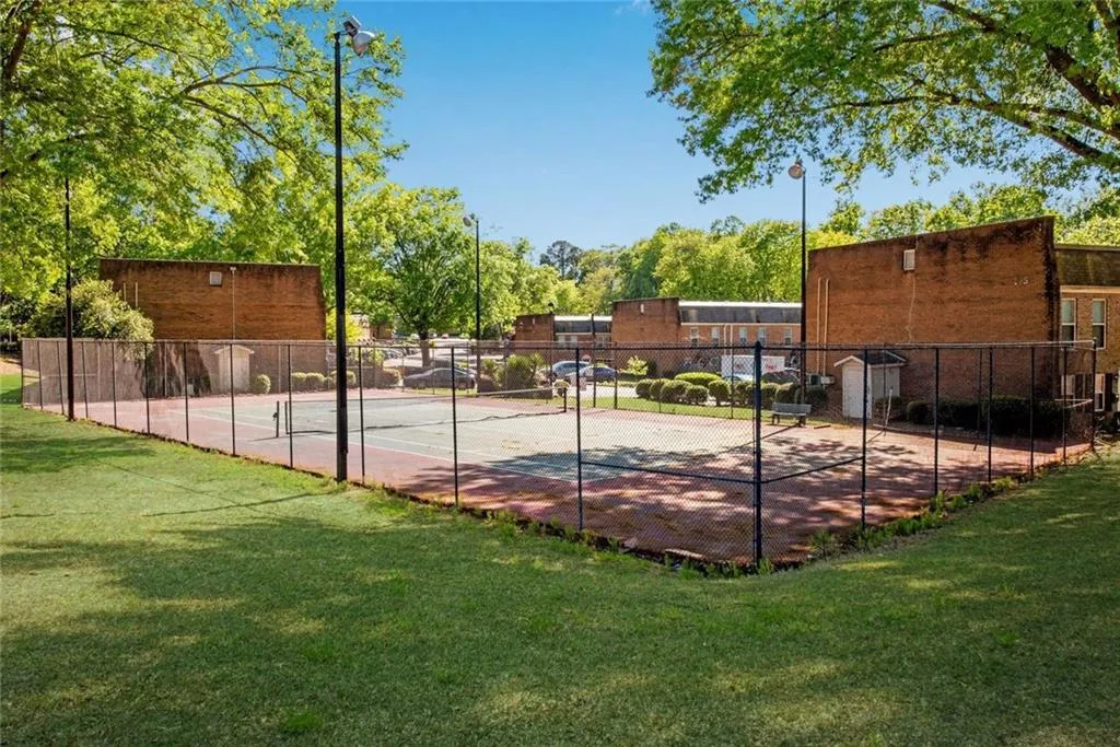 Tennis court