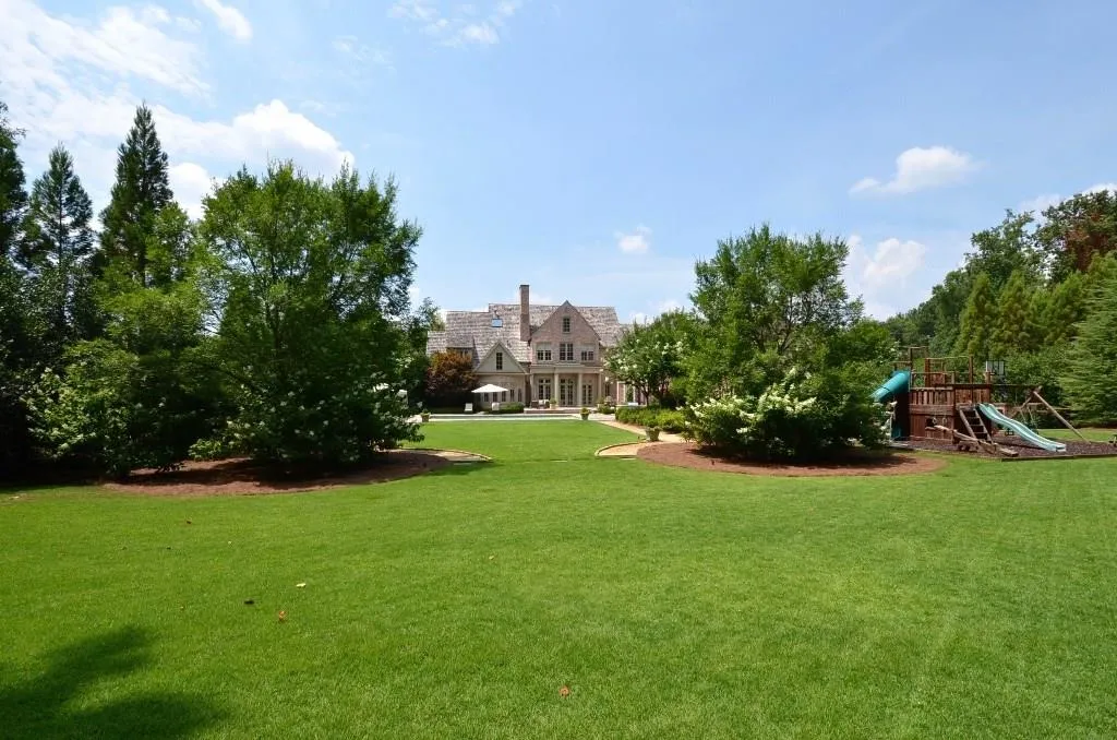 10 Leighton Court, Atlanta, Georgia 30327, 7 Bedrooms Bedrooms, ,8 BathroomsBathrooms,Residential,Sold,10 Leighton Court,5581235 10 Leighton Court, Atlanta, Georgia 30327, 7 Bedrooms Bedrooms, ,8 BathroomsBathrooms,Residential,Sold,10 Leighton Court,5581235