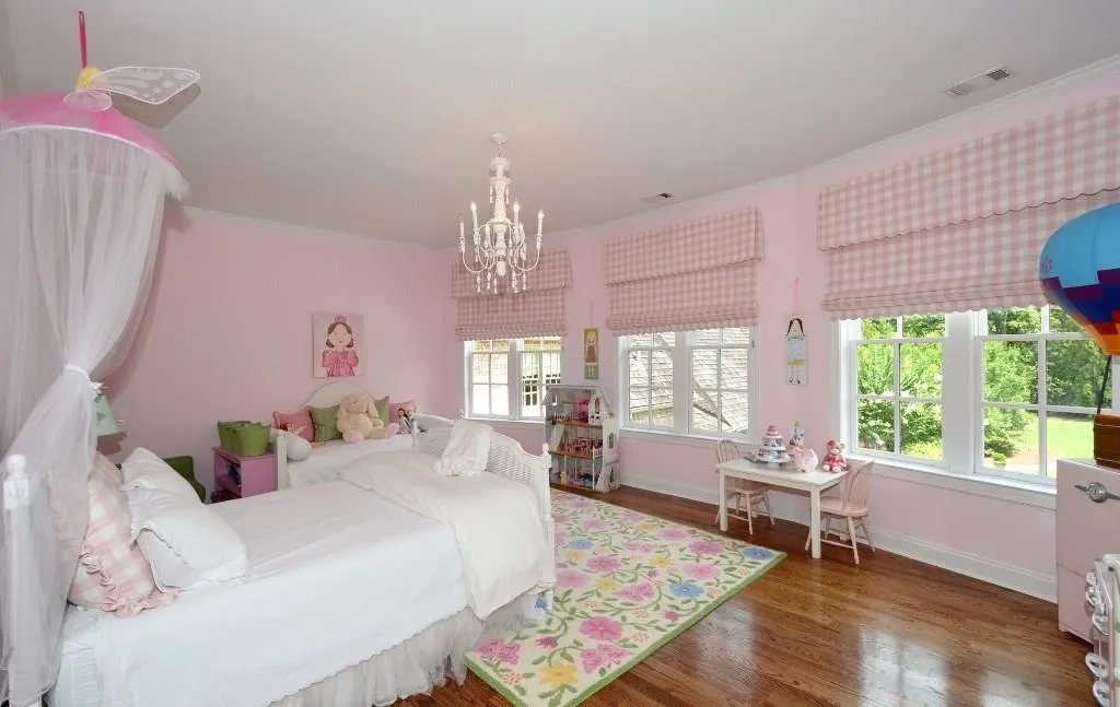 10 Leighton Court, Atlanta, Georgia 30327, 7 Bedrooms Bedrooms, ,8 BathroomsBathrooms,Residential,Sold,10 Leighton Court,5581235