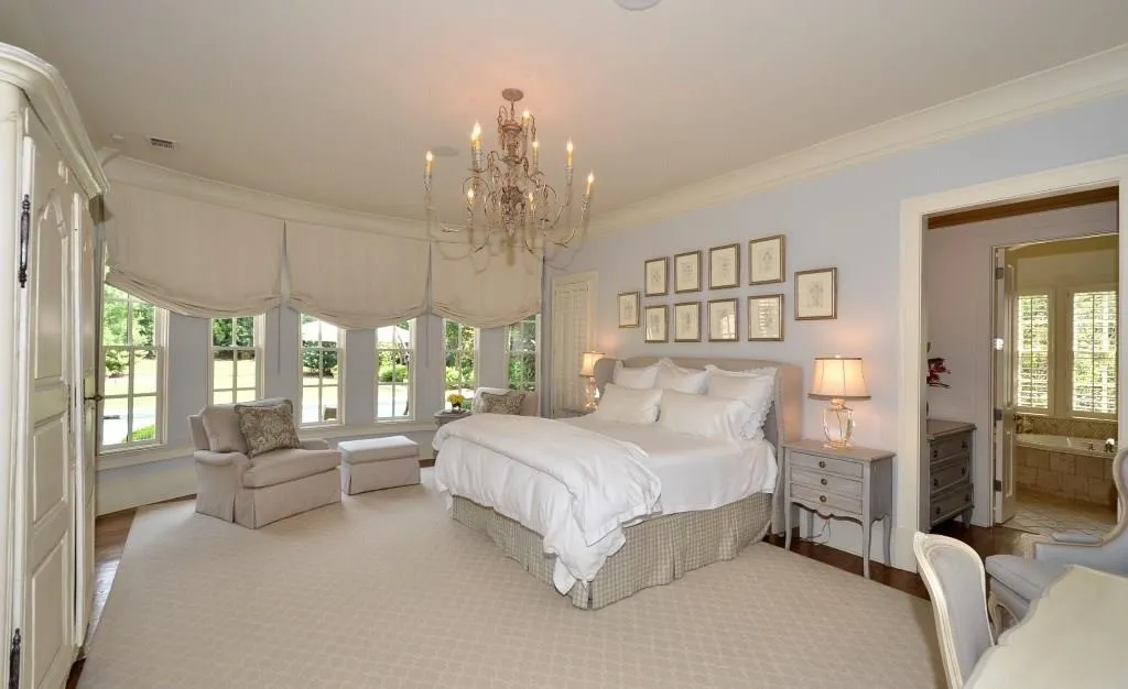 10 Leighton Court, Atlanta, Georgia 30327, 7 Bedrooms Bedrooms, ,8 BathroomsBathrooms,Residential,Sold,10 Leighton Court,5581235