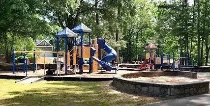 Lynwood Park Playground
