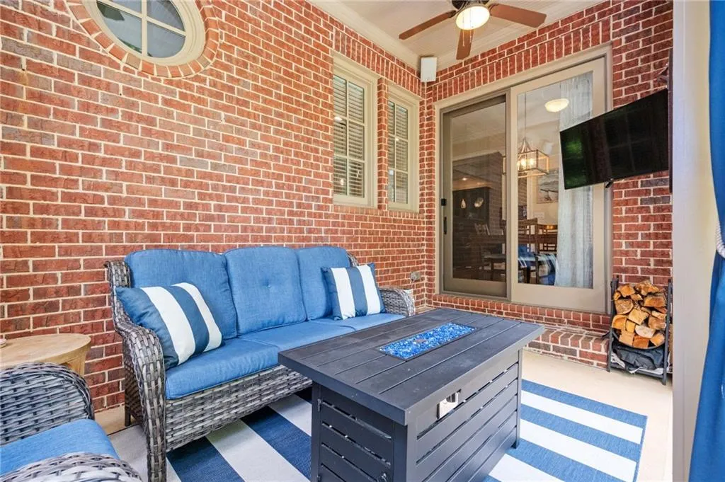 Covered Patio with ceiling fans