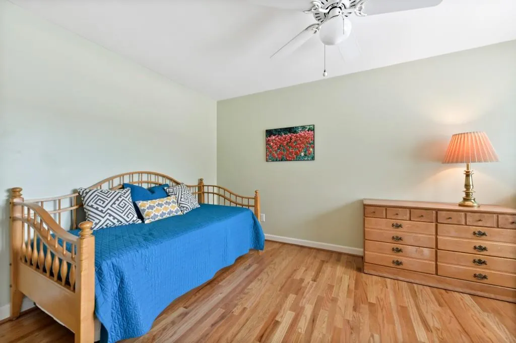 9 Vernon Glen Court, Atlanta, Georgia 30338, 3 Bedrooms Bedrooms, ,2 BathroomsBathrooms,Residential,Sold,9 Vernon Glen Court,6916558