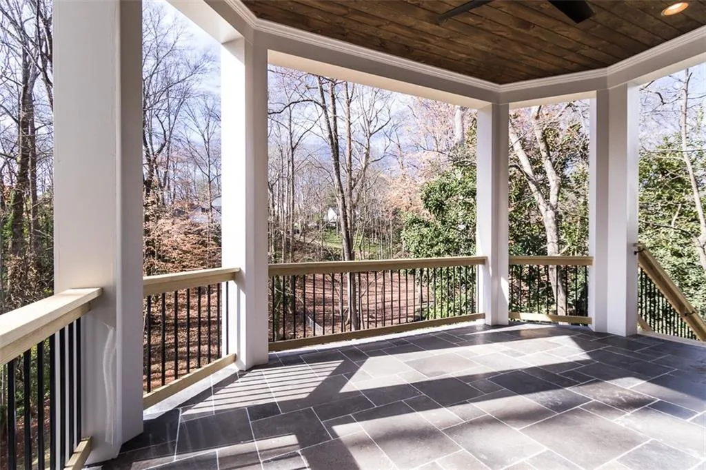 4666 E Conway Drive Ne, Atlanta, Georgia 30327, 6 Bedrooms Bedrooms, ,6 BathroomsBathrooms,Residential,Sold,4666 E Conway Drive Ne,5805249