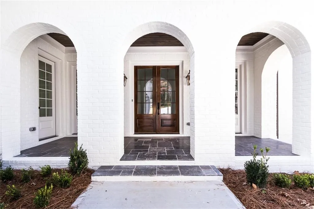 4666 E Conway Drive Ne, Atlanta, Georgia 30327, 6 Bedrooms Bedrooms, ,6 BathroomsBathrooms,Residential,Sold,4666 E Conway Drive Ne,5805249