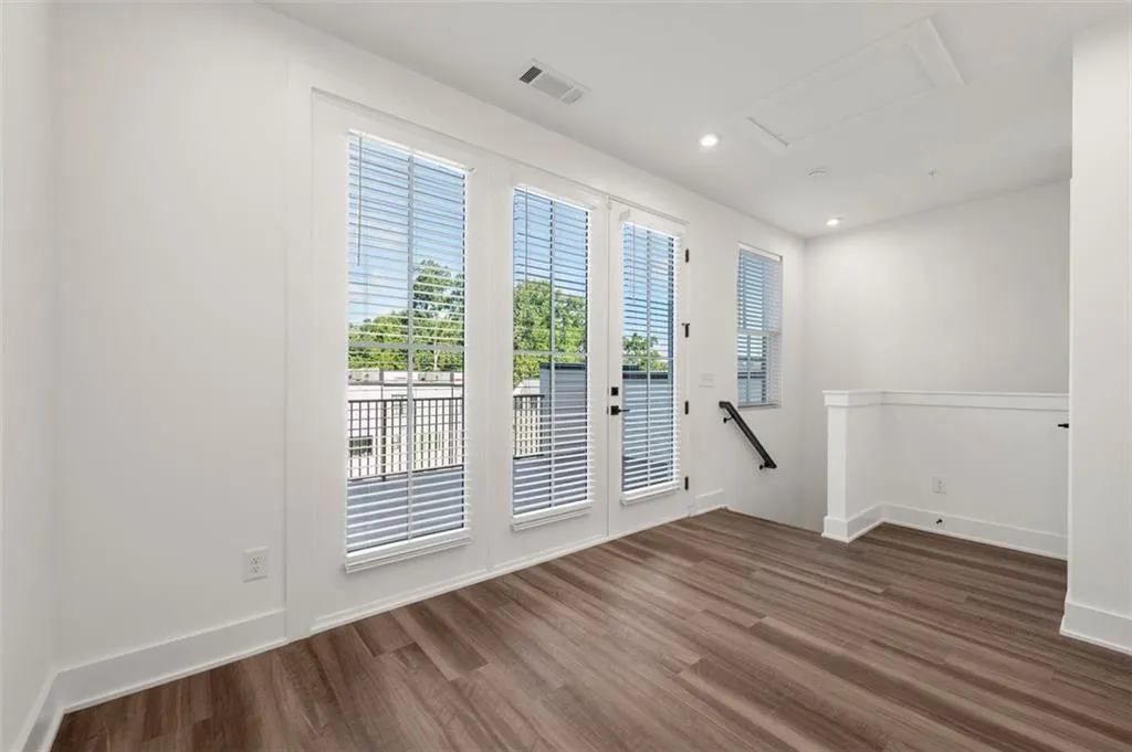 1779 Beckham Pl Ne, Atlanta, Georgia 30324, 3 Bedrooms Bedrooms, ,3 BathroomsBathrooms,Residential,For Sale,1779 Beckham Pl Ne,7623049