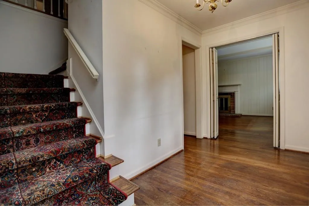 465 Tanacrest Drive, Sandy Springs, Georgia 30328, 4 Bedrooms Bedrooms, ,2 BathroomsBathrooms,Residential,Sold,465 Tanacrest Drive,5660823
