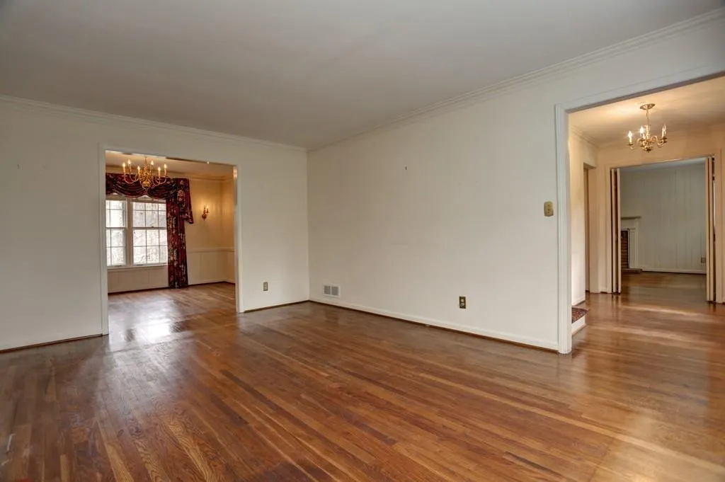 465 Tanacrest Drive, Sandy Springs, Georgia 30328, 4 Bedrooms Bedrooms, ,2 BathroomsBathrooms,Residential,Sold,465 Tanacrest Drive,5660823