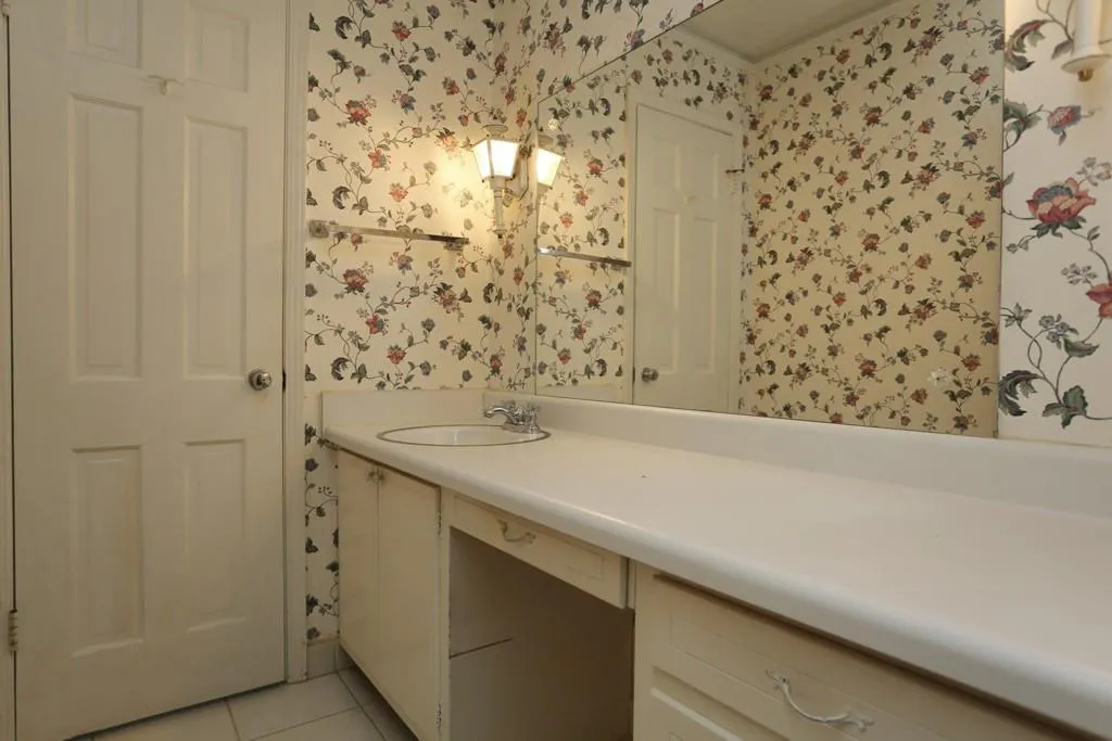 465 Tanacrest Drive, Sandy Springs, Georgia 30328, 4 Bedrooms Bedrooms, ,2 BathroomsBathrooms,Residential,Sold,465 Tanacrest Drive,5660823