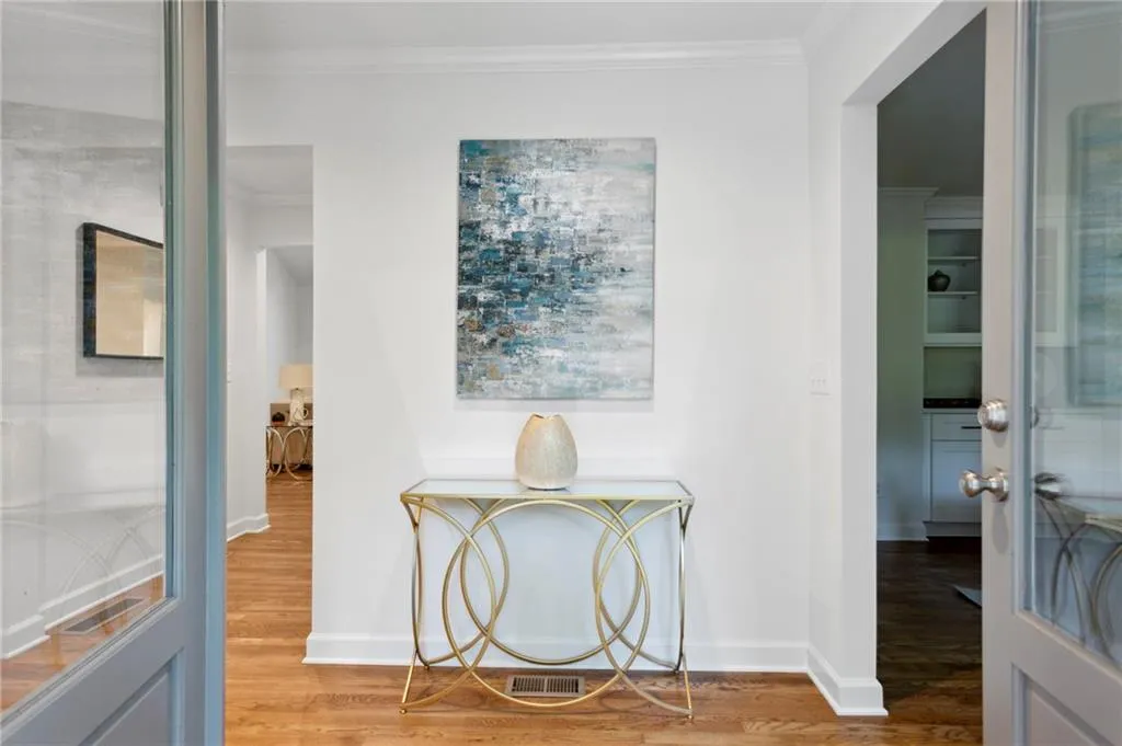 55 Cameron Glen Drive, Sandy Springs, Georgia 30328, 5 Bedrooms Bedrooms, ,4 BathroomsBathrooms,Residential,Sold,55 Cameron Glen Drive,7240328