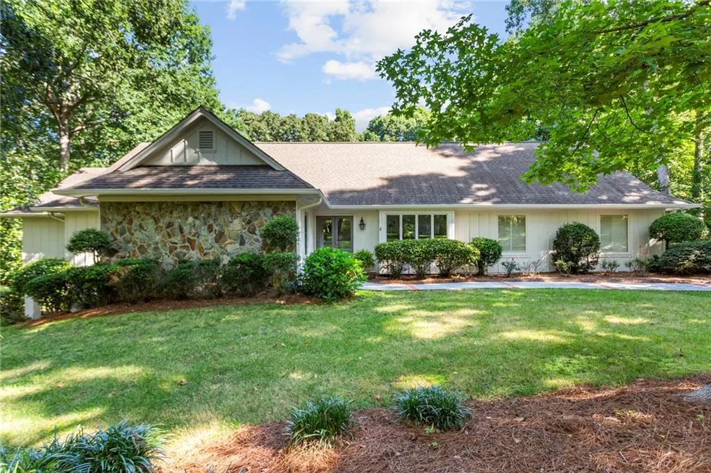 55 Cameron Glen Drive, Sandy Springs, Georgia 30328, 5 Bedrooms Bedrooms, ,4 BathroomsBathrooms,Residential,Sold,55 Cameron Glen Drive,7240328