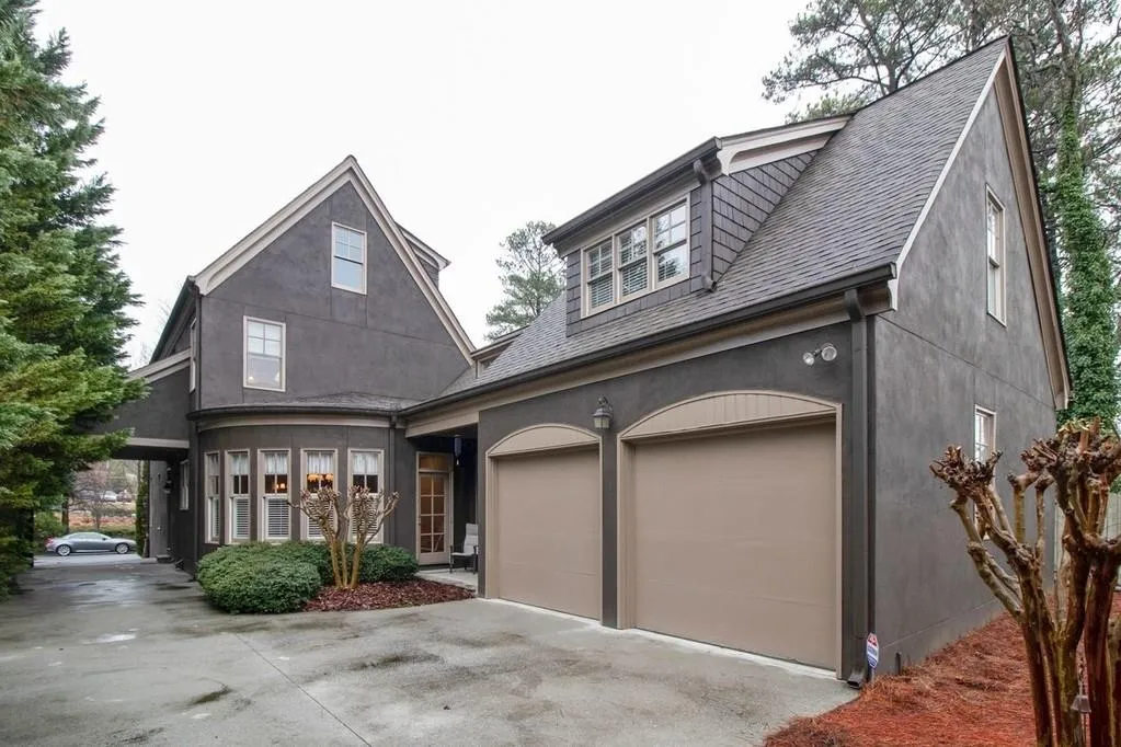 41 Cliftwood Drive, Sandy Springs, Georgia 30328, 5 Bedrooms Bedrooms, ,5 BathroomsBathrooms,Residential,Sold,41 Cliftwood Drive,6657894