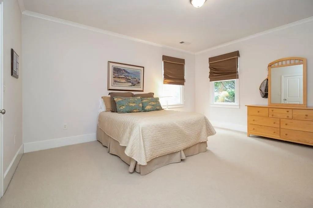 41 Cliftwood Drive, Sandy Springs, Georgia 30328, 5 Bedrooms Bedrooms, ,5 BathroomsBathrooms,Residential,Sold,41 Cliftwood Drive,6657894