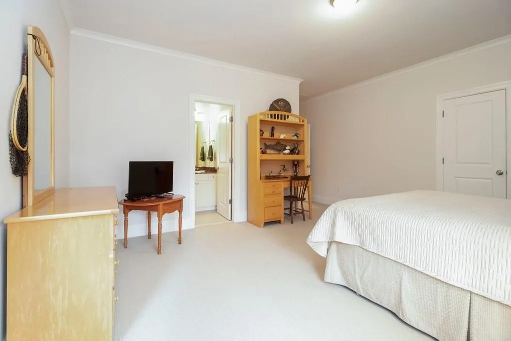 41 Cliftwood Drive, Sandy Springs, Georgia 30328, 5 Bedrooms Bedrooms, ,5 BathroomsBathrooms,Residential,Sold,41 Cliftwood Drive,6657894