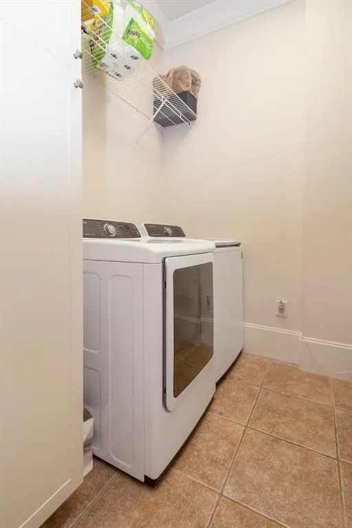 41 Cliftwood Drive, Sandy Springs, Georgia 30328, 5 Bedrooms Bedrooms, ,5 BathroomsBathrooms,Residential,Sold,41 Cliftwood Drive,6657894