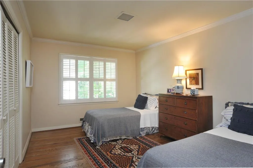 445 Highbrook Drive, Atlanta, Georgia 30342, 4 Bedrooms Bedrooms, ,3 BathroomsBathrooms,Residential,Sold,445 Highbrook Drive,6632350