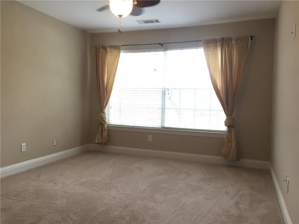 6980 Roswell Road Unit K4, Sandy Springs, Georgia 30328, 2 Bedrooms Bedrooms, ,1 BathroomBathrooms,Residential,Sold,6980 Roswell Road Unit K4,5662191