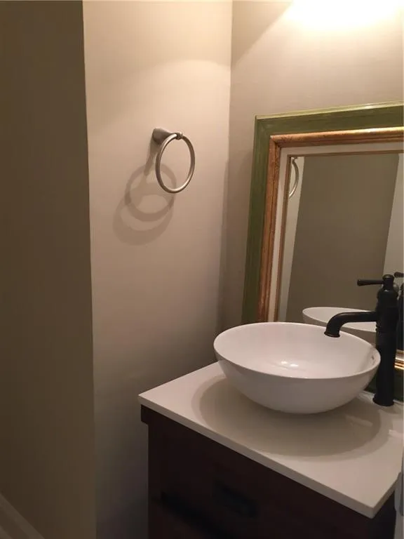 6980 Roswell Road Unit K4, Sandy Springs, Georgia 30328, 2 Bedrooms Bedrooms, ,1 BathroomBathrooms,Residential,Sold,6980 Roswell Road Unit K4,5662191