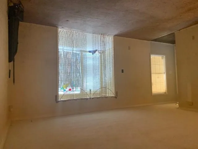 401 Natchez Trace, Sandy Springs, Georgia 30350, 2 Bedrooms Bedrooms, ,2 BathroomsBathrooms,Residential,Sold,401 Natchez Trace,6777931