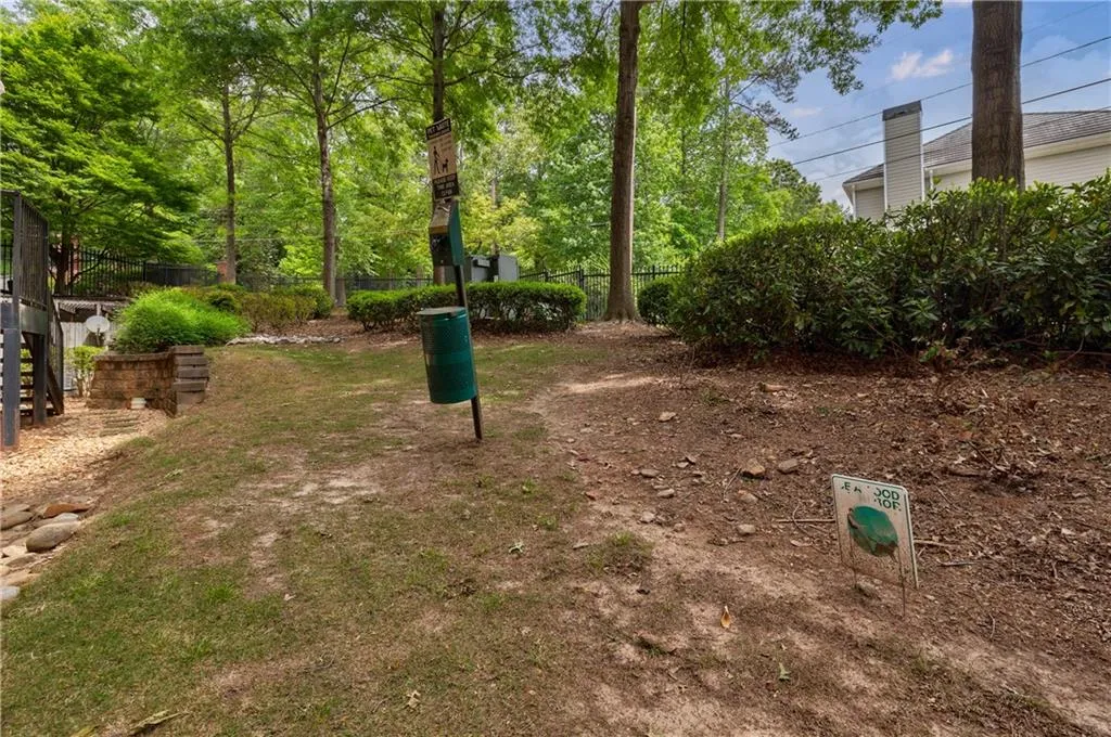 5559 Glenridge Drive Unit 2407, Atlanta, Georgia 30342, 2 Bedrooms Bedrooms, ,2 BathroomsBathrooms,Residential,Sold,5559 Glenridge Drive Unit 2407,7203854