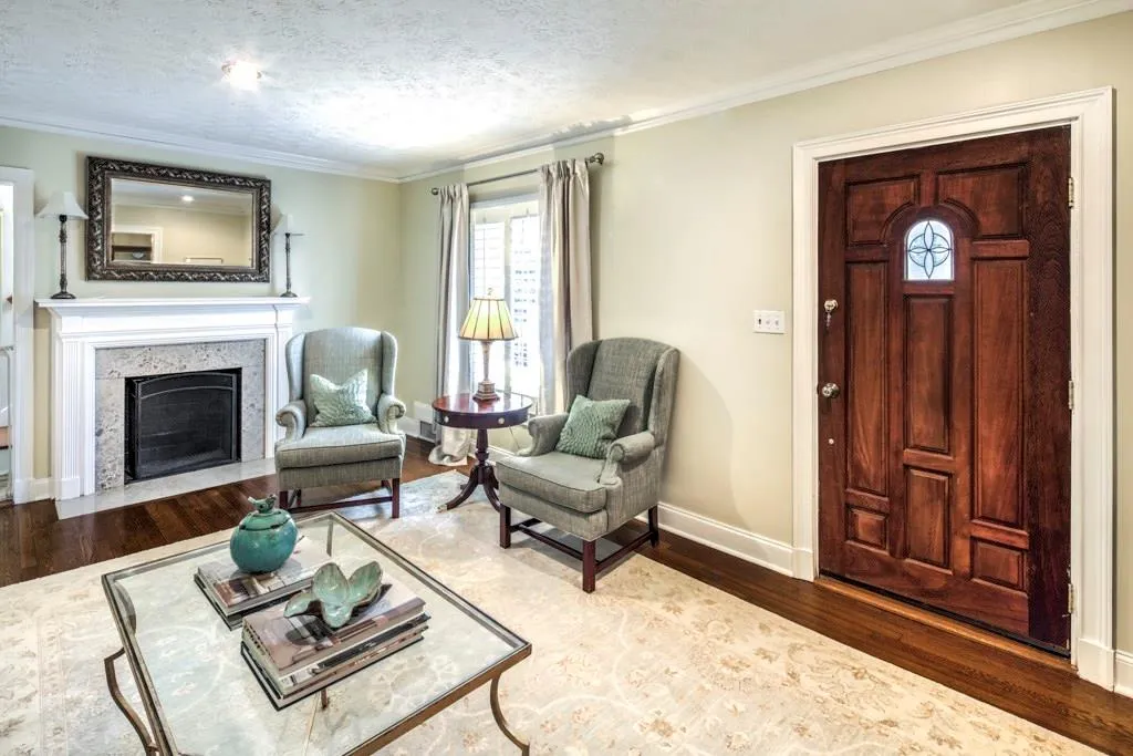 610 Darlington Road Ne, Atlanta, Georgia 30305, 4 Bedrooms Bedrooms, ,2 BathroomsBathrooms,Residential,Sold,610 Darlington Road Ne,5915679