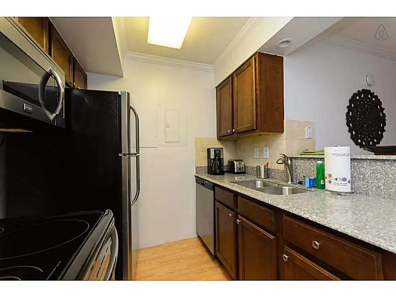 795 Hammond Drive Unit 911, Sandy Springs, Georgia 30328, 1 Bedroom Bedrooms, ,1 BathroomBathrooms,Residential,Sold,795 Hammond Drive Unit 911,5621271