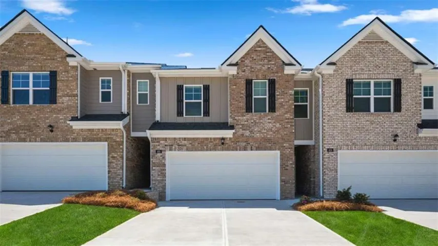 500 Silver Moon Drive, Loganville, Georgia 30052