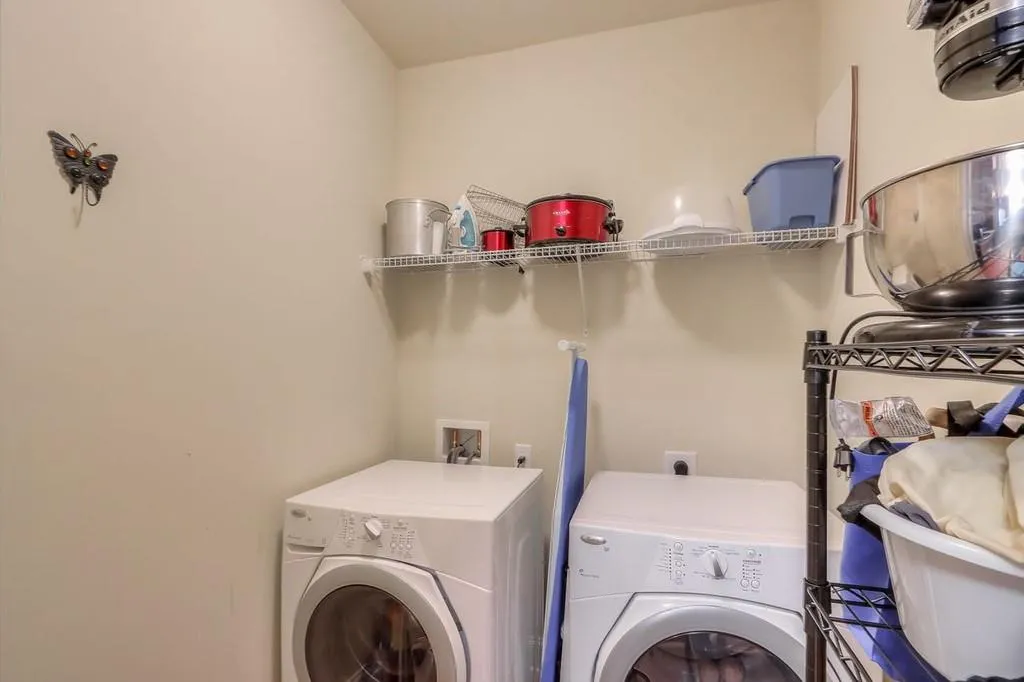 901 Abernathy Road Ne Unit 2150, Atlanta, Georgia 30328, 2 Bedrooms Bedrooms, ,2 BathroomsBathrooms,Residential,Sold,901 Abernathy Road Ne Unit 2150,6851971