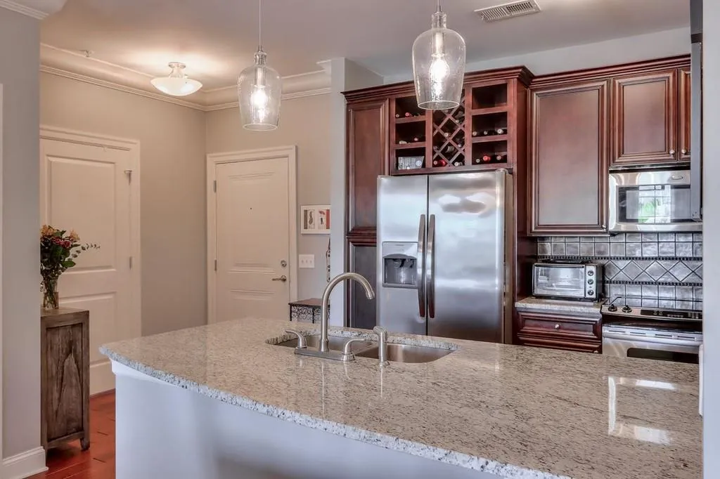 901 Abernathy Road Ne Unit 2150, Atlanta, Georgia 30328, 2 Bedrooms Bedrooms, ,2 BathroomsBathrooms,Residential,Sold,901 Abernathy Road Ne Unit 2150,6851971