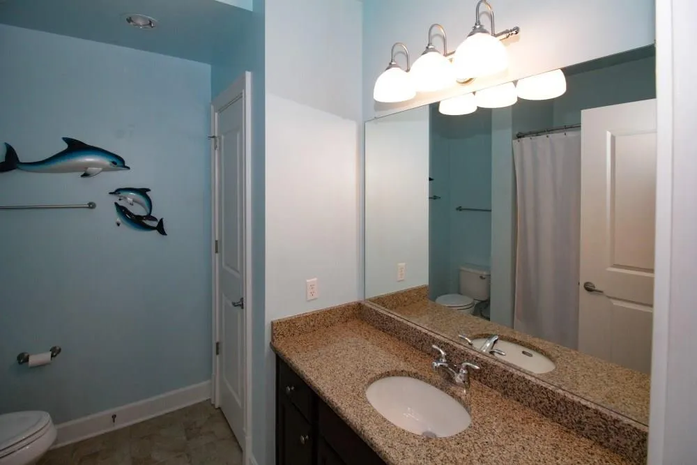 200 River Vista Drive Unit 718, Atlanta, Georgia 30339, 2 Bedrooms Bedrooms, ,2 BathroomsBathrooms,Residential,Sold,200 River Vista Drive Unit 718,5967911