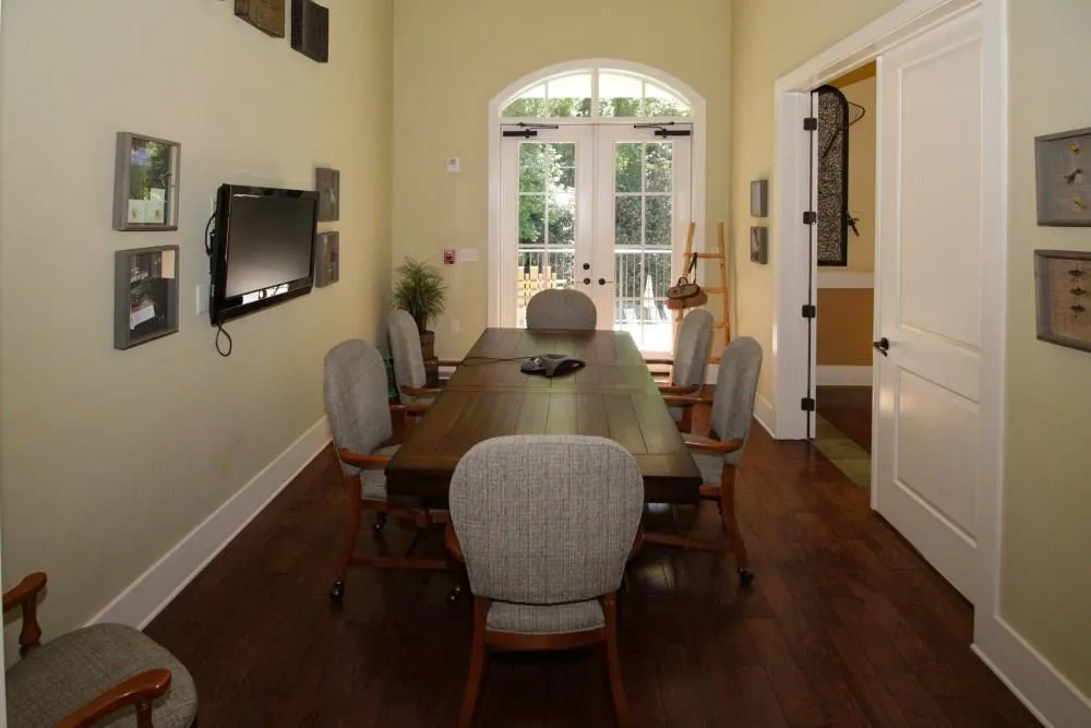 200 River Vista Drive Unit 718, Atlanta, Georgia 30339, 2 Bedrooms Bedrooms, ,2 BathroomsBathrooms,Residential,Sold,200 River Vista Drive Unit 718,5967911