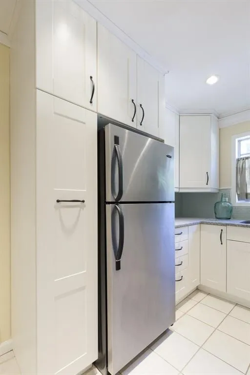 5400 Roswell Road Unit L5, Atlanta, Georgia 30342, 2 Bedrooms Bedrooms, ,2 BathroomsBathrooms,Residential,Sold,5400 Roswell Road Unit L5,5882119