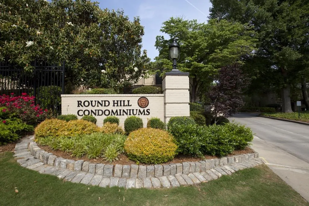 5400 Roswell Road Unit L5, Atlanta, Georgia 30342, 2 Bedrooms Bedrooms, ,2 BathroomsBathrooms,Residential,Sold,5400 Roswell Road Unit L5,5882119