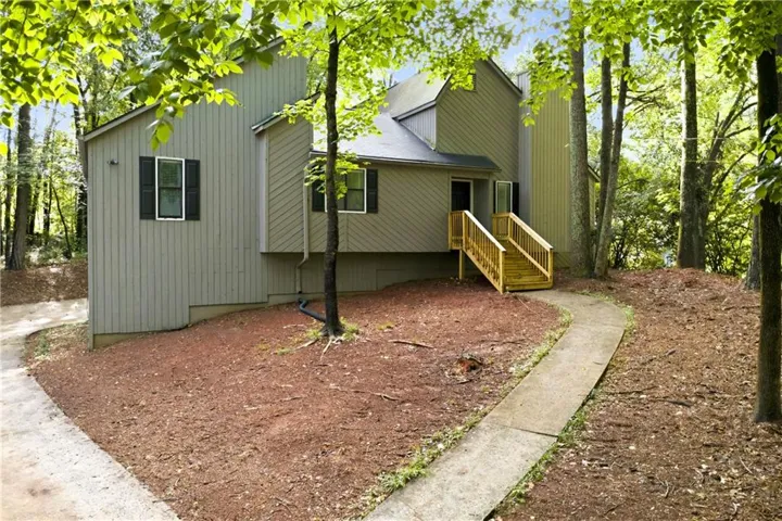 490 Summerfield Drive, Alpharetta, Georgia 30022
