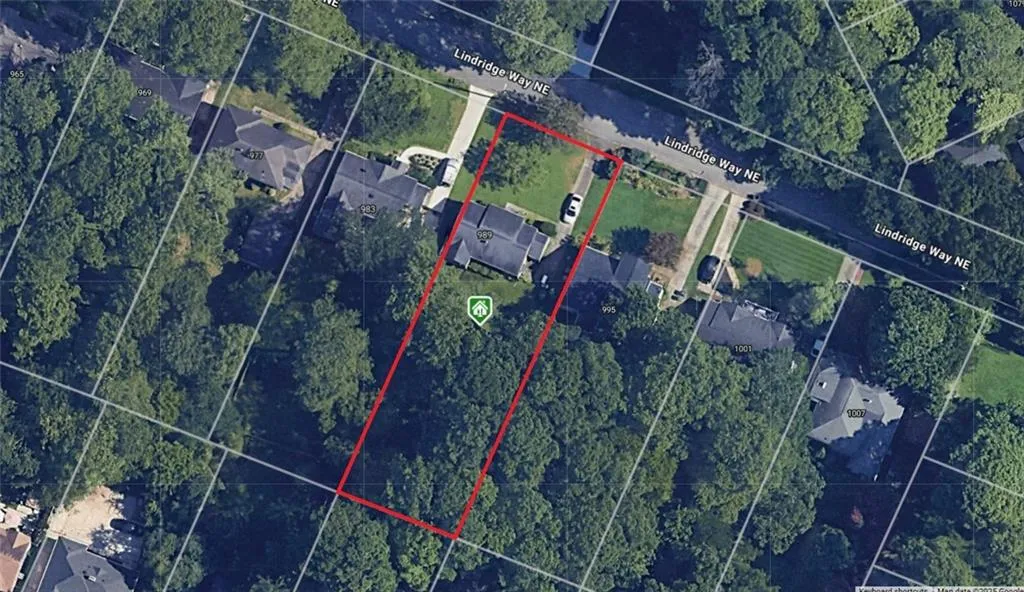 Atlanta, Georgia 30324, 3 Bedrooms Bedrooms, ,1 BathroomBathrooms,Residential,For Sale,7612617