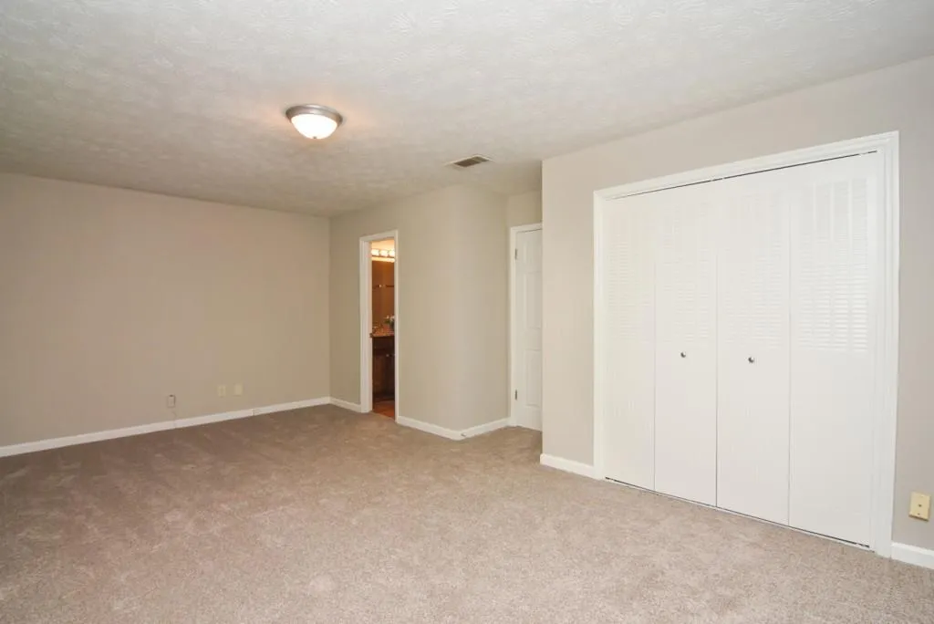 340 Winding River Drive Unit D, Sandy Springs, Georgia 30350, 2 Bedrooms Bedrooms, ,2 BathroomsBathrooms,Residential,Sold,340 Winding River Drive Unit D,5903837