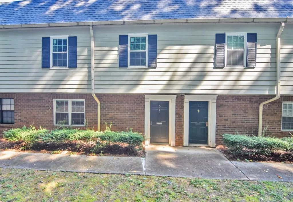 340 Winding River Drive Unit D, Sandy Springs, Georgia 30350, 2 Bedrooms Bedrooms, ,2 BathroomsBathrooms,Residential,Sold,340 Winding River Drive Unit D,5903837