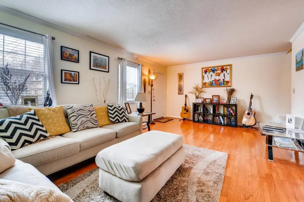 6900 Roswell Road Unit H4, Atlanta, Georgia 30328, 3 Bedrooms Bedrooms, ,2 BathroomsBathrooms,Residential,Sold,6900 Roswell Road Unit H4,5968561