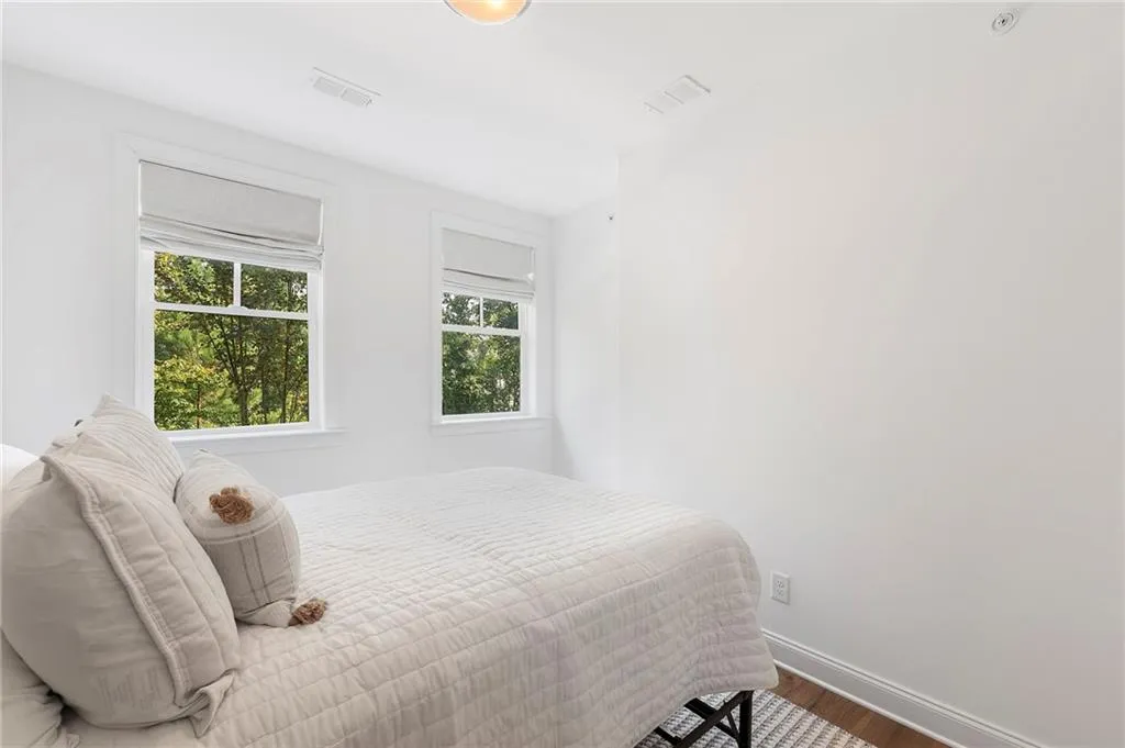 6589 Beacon Drive, Atlanta, Georgia 30328, 3 Bedrooms Bedrooms, ,3 BathroomsBathrooms,Residential,Sold,6589 Beacon Drive,7461548 6589 Beacon Drive, Atlanta, Georgia 30328, 3 Bedrooms Bedrooms, ,3 BathroomsBathrooms,Residential,Sold,6589 Beacon Drive,7461548