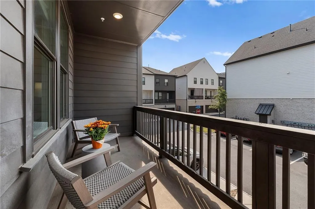 6589 Beacon Drive, Atlanta, Georgia 30328, 3 Bedrooms Bedrooms, ,3 BathroomsBathrooms,Residential,Sold,6589 Beacon Drive,7461548 6589 Beacon Drive, Atlanta, Georgia 30328, 3 Bedrooms Bedrooms, ,3 BathroomsBathrooms,Residential,Sold,6589 Beacon Drive,7461548