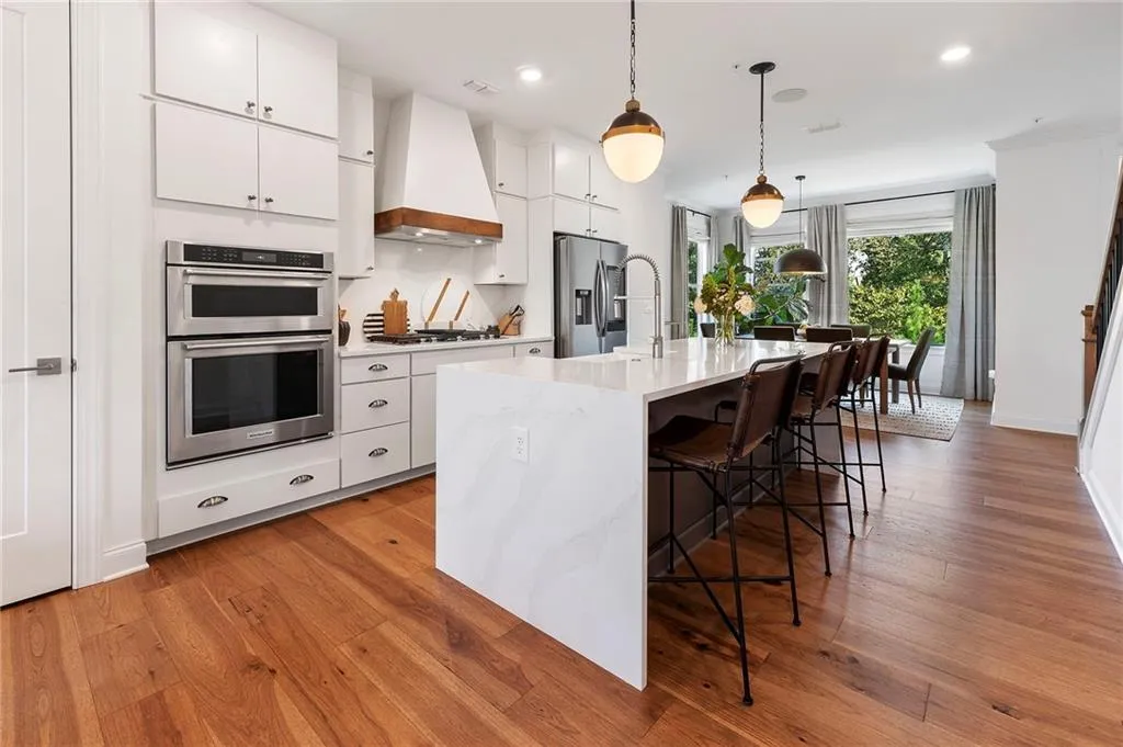 6589 Beacon Drive, Atlanta, Georgia 30328, 3 Bedrooms Bedrooms, ,3 BathroomsBathrooms,Residential,Sold,6589 Beacon Drive,7461548 6589 Beacon Drive, Atlanta, Georgia 30328, 3 Bedrooms Bedrooms, ,3 BathroomsBathrooms,Residential,Sold,6589 Beacon Drive,7461548