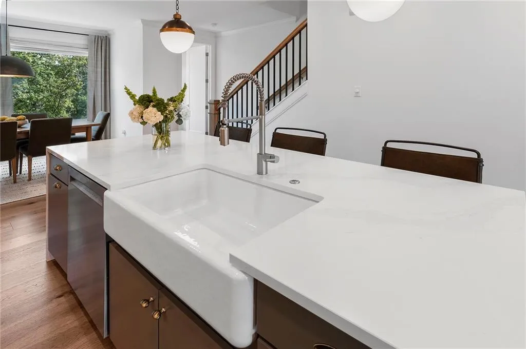 6589 Beacon Drive, Atlanta, Georgia 30328, 3 Bedrooms Bedrooms, ,3 BathroomsBathrooms,Residential,Sold,6589 Beacon Drive,7461548 6589 Beacon Drive, Atlanta, Georgia 30328, 3 Bedrooms Bedrooms, ,3 BathroomsBathrooms,Residential,Sold,6589 Beacon Drive,7461548