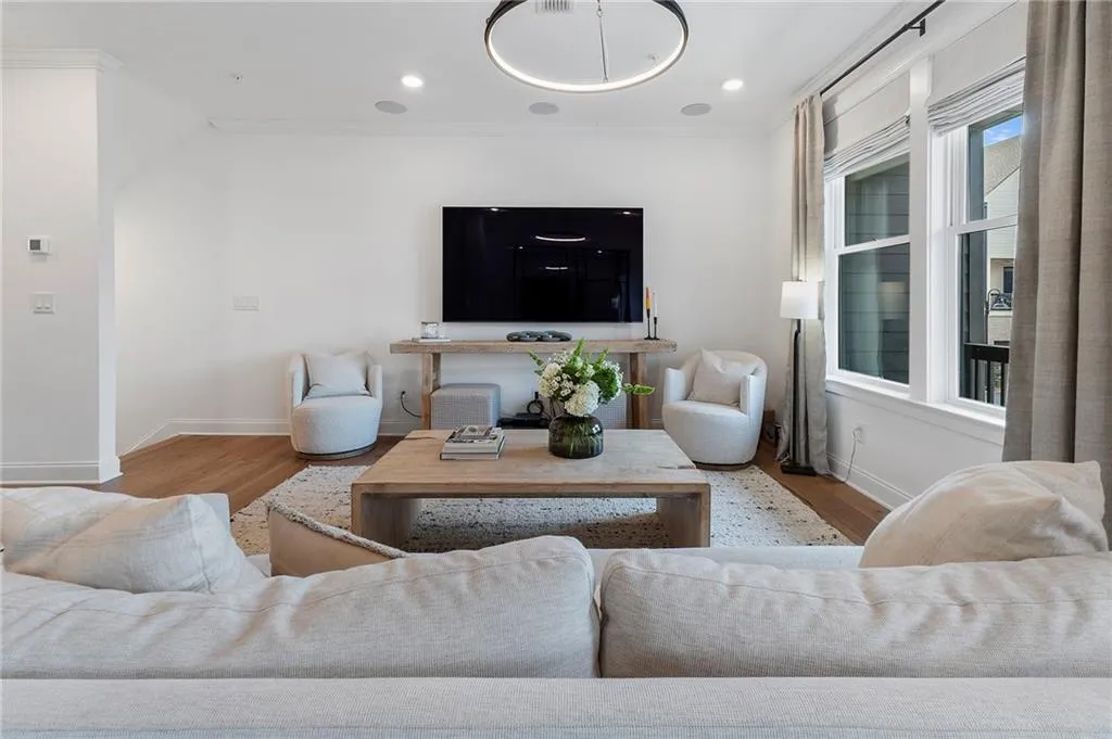 6589 Beacon Drive, Atlanta, Georgia 30328, 3 Bedrooms Bedrooms, ,3 BathroomsBathrooms,Residential,Sold,6589 Beacon Drive,7461548 6589 Beacon Drive, Atlanta, Georgia 30328, 3 Bedrooms Bedrooms, ,3 BathroomsBathrooms,Residential,Sold,6589 Beacon Drive,7461548