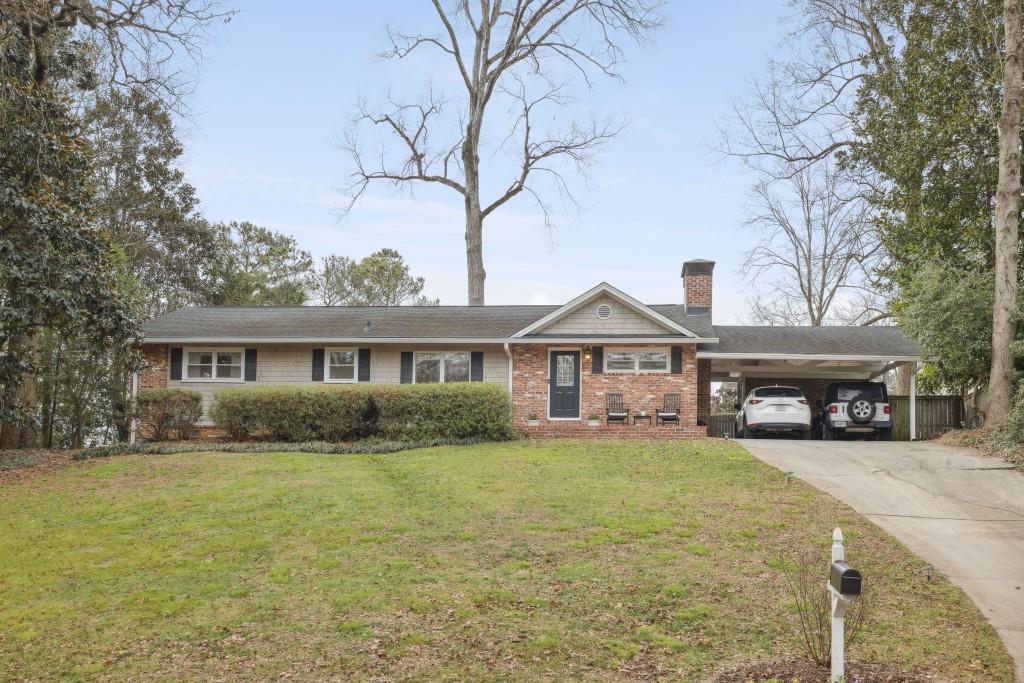 571 Valley Lane, Sandy Springs, Georgia 30328, 3 Bedrooms Bedrooms, ,2 BathroomsBathrooms,Residential,Sold,571 Valley Lane,7345375