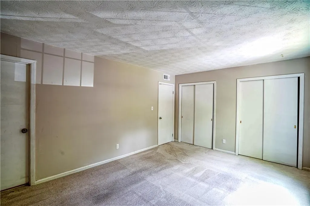 6700 Roswell Road Unit 31a, Atlanta, Georgia 30328, 2 Bedrooms Bedrooms, ,2 BathroomsBathrooms,Residential,Sold,6700 Roswell Road Unit 31a,6757834