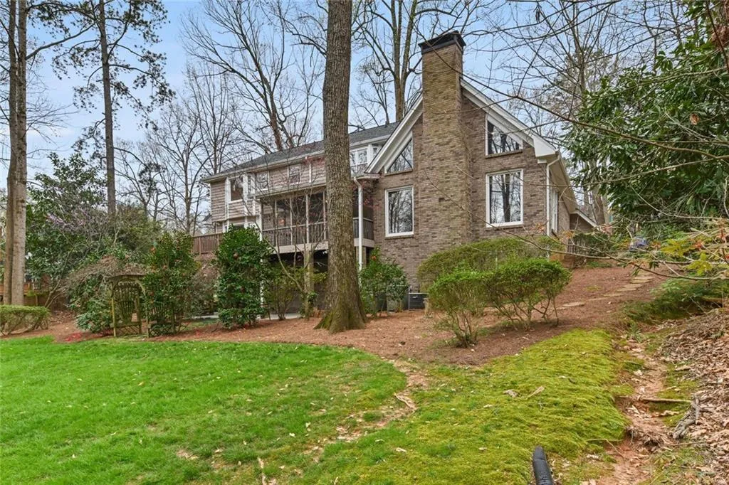 7115 Cherry Bluff Drive, Sandy Springs, Georgia 30350, 4 Bedrooms Bedrooms, ,4 BathroomsBathrooms,Residential,Sold,7115 Cherry Bluff Drive,6860247