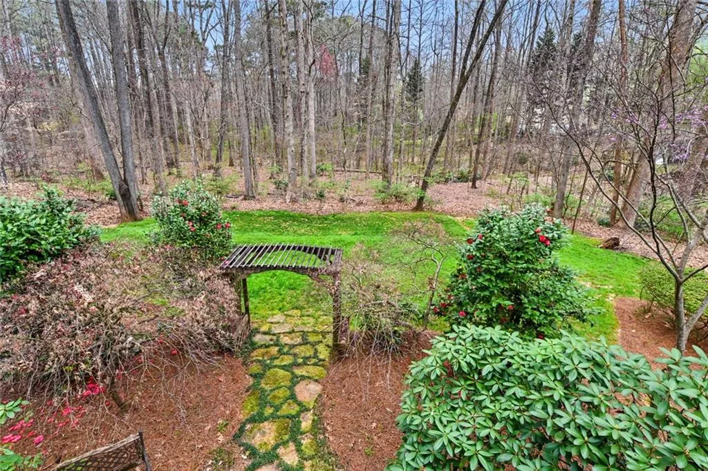 7115 Cherry Bluff Drive, Sandy Springs, Georgia 30350, 4 Bedrooms Bedrooms, ,4 BathroomsBathrooms,Residential,Sold,7115 Cherry Bluff Drive,6860247