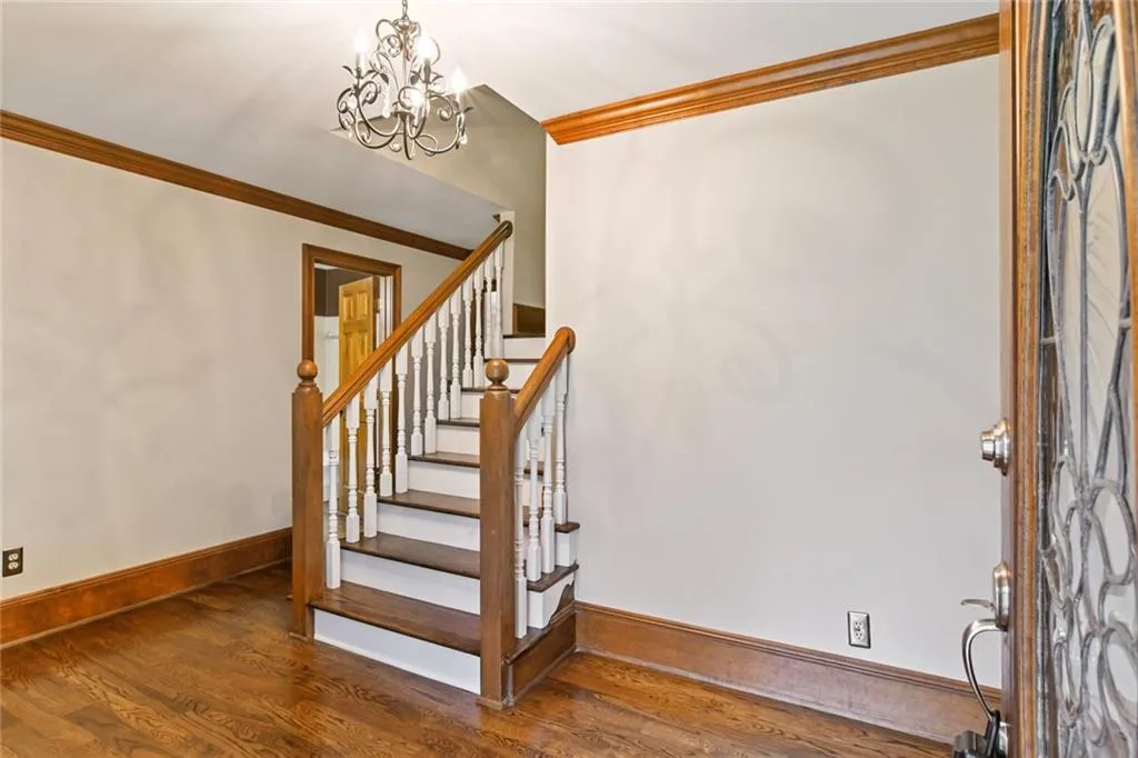 7115 Cherry Bluff Drive, Sandy Springs, Georgia 30350, 4 Bedrooms Bedrooms, ,4 BathroomsBathrooms,Residential,Sold,7115 Cherry Bluff Drive,6860247
